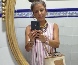 María